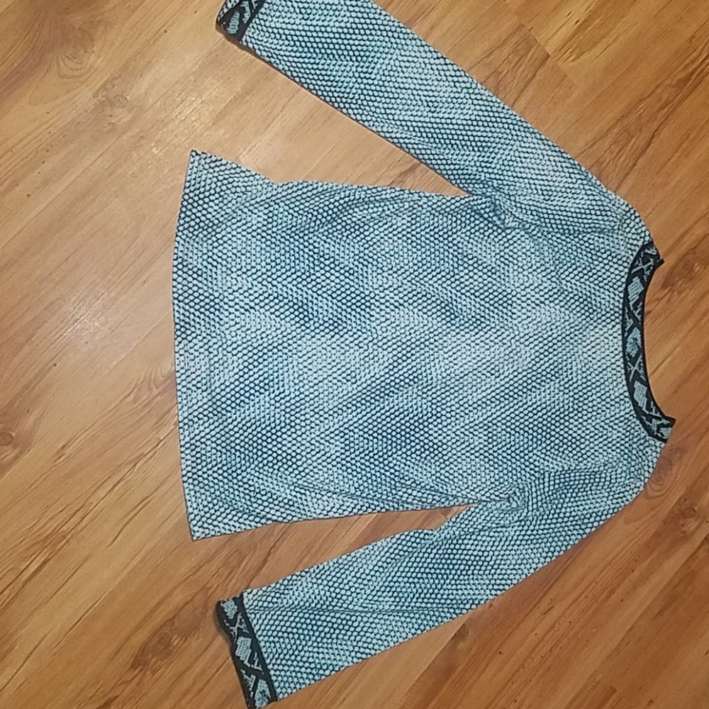 Tunic - Picture 5 of 7